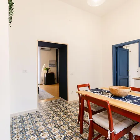 Calaba Chiaia Apartment Naples Exterior photo